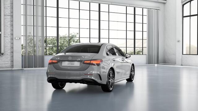 Mercedes-Benz A-KLASSE 180 Business Solution AMG | Nightpakket | Parkeerpakket met 360°-camera | KEYLESS GO-comfortpakket | AMG Line Plus pakket | Head-up display | Dodehoekassistent | Verwarmde stoelen vooraan |