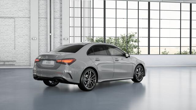 Mercedes-Benz A-KLASSE 180 Business Solution AMG | Nightpakket | Parkeerpakket met 360°-camera | KEYLESS GO-comfortpakket | AMG Line Plus pakket | Head-up display | Dodehoekassistent | Verwarmde stoelen vooraan |