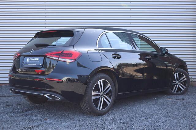 Mercedes-Benz A-KLASSE 250 e Bus. Luxury Sfeer verlichting / Widescreen / Camera / Carplay /