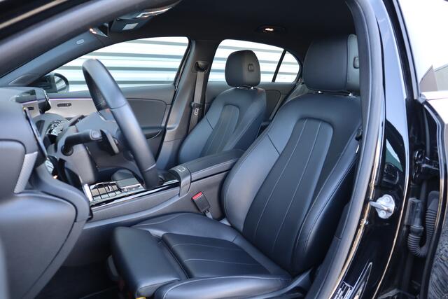 Mercedes-Benz A-KLASSE 250 e Bus. Luxury Sfeer verlichting / Widescreen / Camera / Carplay /