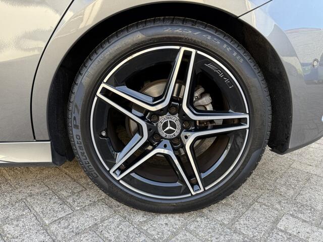 Mercedes-Benz A-KLASSE 180 B.Sol AMG Ni Upg NAP BTW Panoramadak achteruitrijcamera stoe