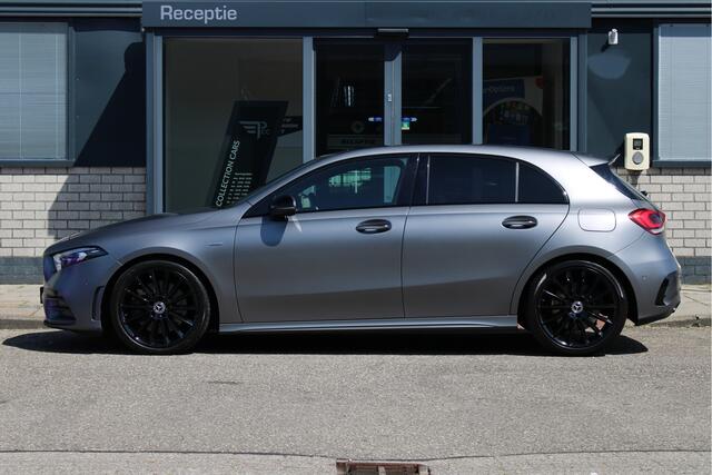 Mercedes-Benz A-KLASSE A250 Premium Plus Edition 1 |BURMESTER|PANO|CARPLAY|NAVI