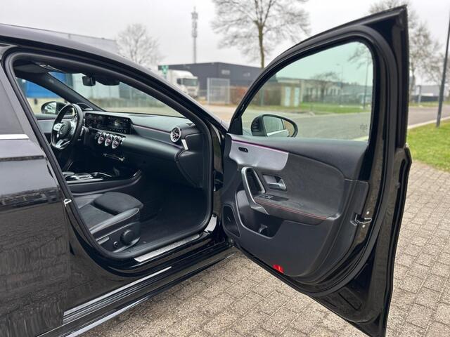 Mercedes-Benz A-KLASSE AMG Sfeerverl Burmester 19''