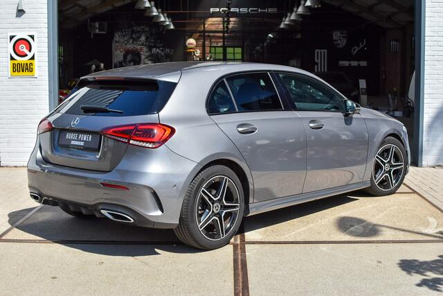 Mercedes-Benz A-KLASSE 180 Business Solution AMG *LED | Sfeerverlichting | Alcantara | Camera | Stoelverwarming*