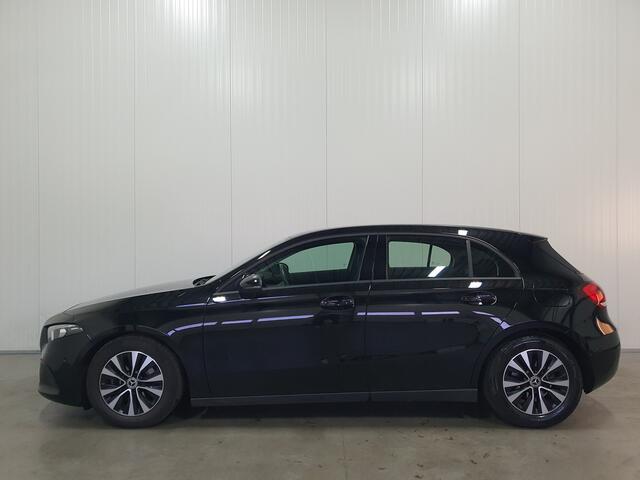 Mercedes-Benz A-KLASSE 160 Business Solution DIG.COCKPIT/NAVI/PDC/LED/LMV