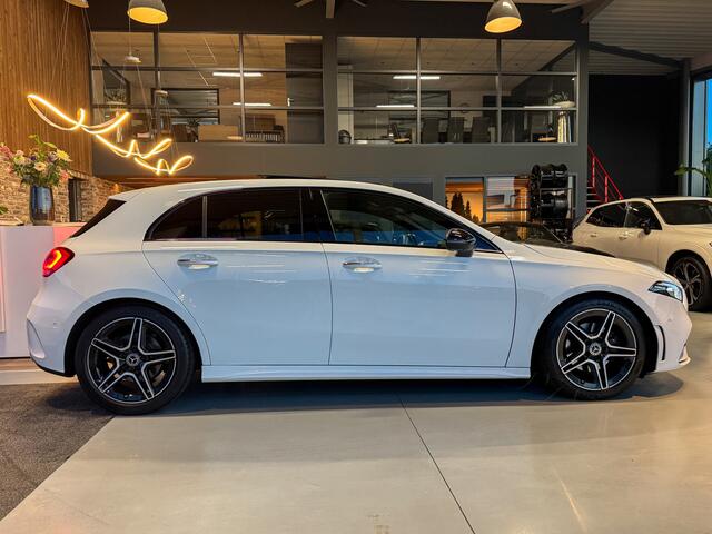 Mercedes-Benz A-KLASSE 200 AMG line, Burmester, Pano, 360Cam, Ambiente, Bomvol