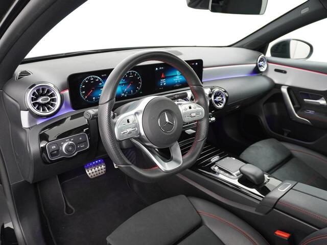 Mercedes-Benz A-KLASSE 250 AMG Premium Plus