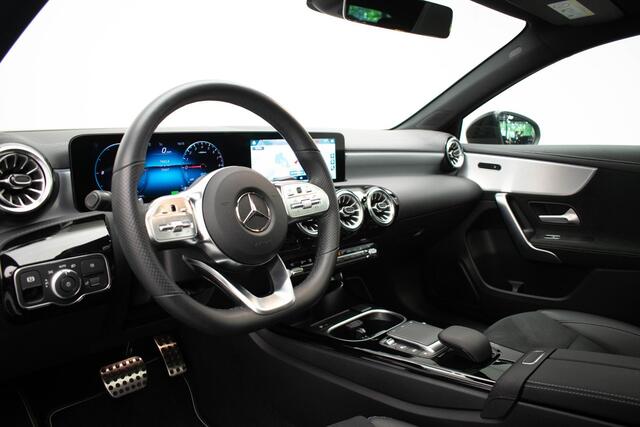 Mercedes-Benz A-KLASSE 250 e AMG Line |Edition|Pano|360 Camera|Dodehoek