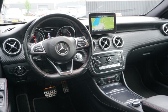Mercedes-Benz A-KLASSE 180 AMG AUT. | FULL LED | CAMERA | LEDER/ALCANTARA |