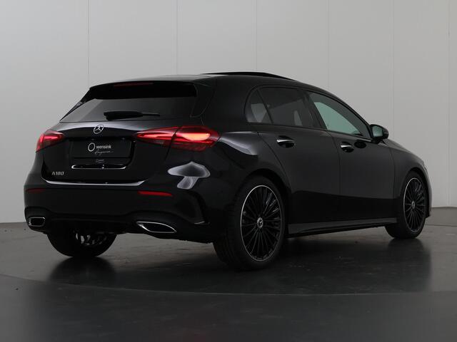 Mercedes-Benz A-KLASSE 180 Star Edition AMG Line | Sfeerverlichting | Multibeam | Night Pakket | Parktronic | Panoramadak | Stoelverwarming |