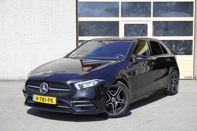 Mercedes-Benz A-KLASSE 180 Automaat! 5drs AMG BJ2020 Lmv 18" | Led | Pdc | Navi | Achteruitrijcamera | Dashboard verlichting | Virtual cockpit | Climate control | Cruise control | Sportstoelen | Sportstuur | Verwarmde voorstoelen | Extra getint glas