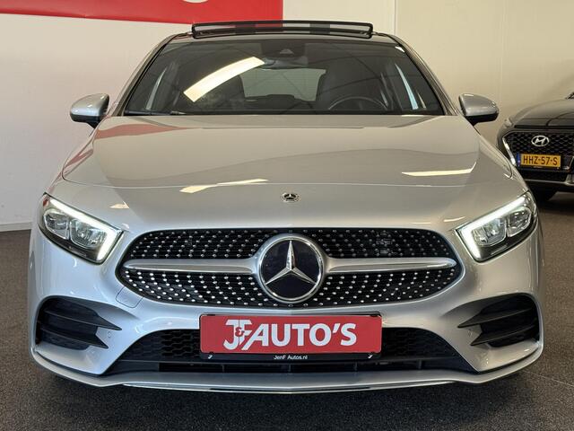 Mercedes-Benz A-KLASSE 200 AMG Line NAVIGATIE, PANORAMA, CRUISE, 163PK