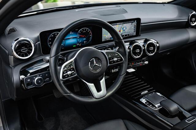 Mercedes-Benz A-KLASSE 250 e Business Solution