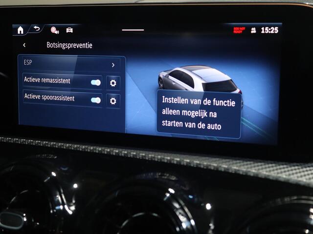 Mercedes-Benz A-KLASSE 180 Star Edition | Widescreen | Achteruitrijcamera | Led-koplampen | Parkeer assistent | Stoelverwarming |