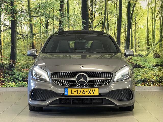 Mercedes-Benz A-KLASSE 180 Prestige | AMG Pakket | Cruise Control | Panoramadak | Achteruitrijcamera | Parkeersensoren | Bluetooth | Stoelverwarming | Airconditioning |