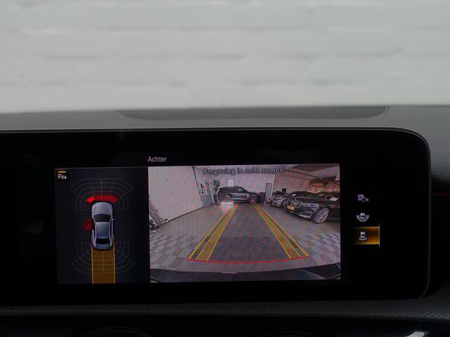 Mercedes-Benz A-KLASSE 200 AMG Premium Plus Aut- Panoramadak, Camera, Park Assist, Xenon Led, Stoelverwarming, Sport Interieur