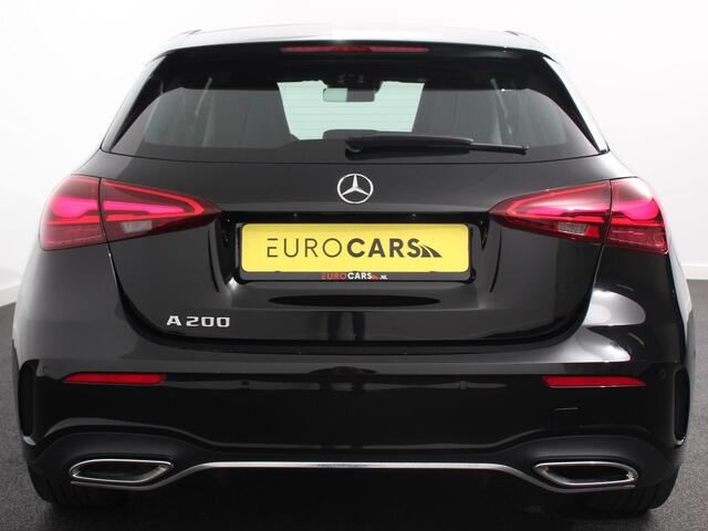 Mercedes-Benz A-KLASSE 200 177pk Automaat MHEV AMG Line Achteruitrij Camera Verwarmde voorstoelen Navigatie LED Climate control Adaptive Cruise control Parkeersensoren Apple Carplay & Android Auto