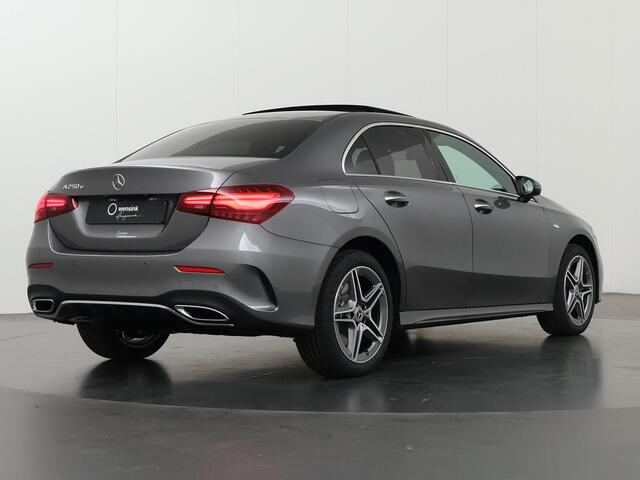 Mercedes-Benz A-KLASSE 250 e Business Solution AMG