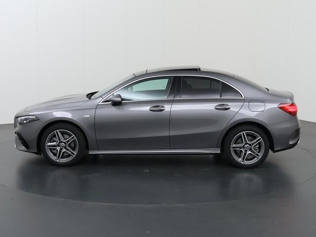 Mercedes-Benz A-KLASSE 250 e Business Solution AMG