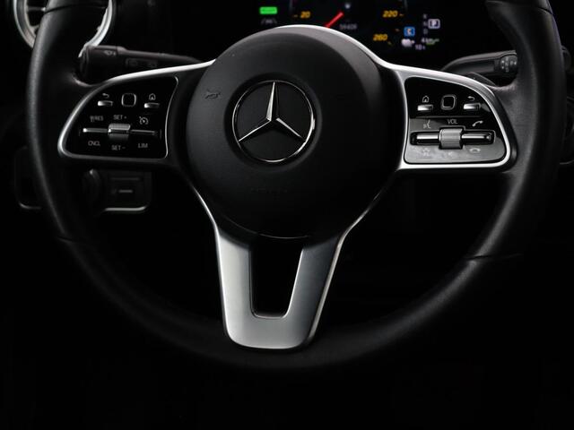 Mercedes-Benz A-KLASSE 250e | Sfeerverlichting | achteruitrijcamera | Cruise Control | Navigatie | Stoelverwarming | LMV | LED | DAB