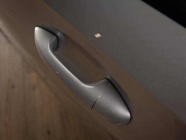 Mercedes-Benz A-KLASSE Hatchback 180 Business Solution AMG