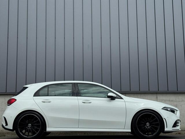Mercedes-Benz A-KLASSE 200 163PK AMG Night Sfeer Apple-Carplay 19''
