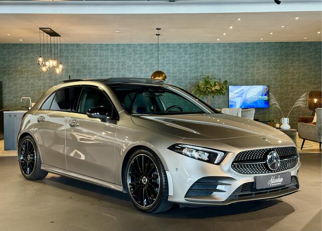 Mercedes-Benz A-KLASSE A220 AMG I Pano I Camera I Sfeerverlichting