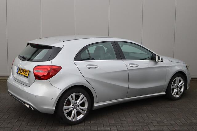 Mercedes-Benz A-KLASSE 200 156PK Automaat Ambition Camera/Navigatie/Parkeerhulp/Cruise-control