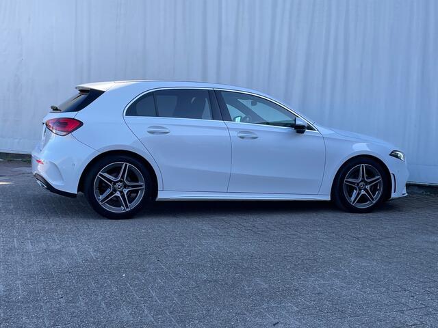 Mercedes-Benz A-KLASSE 180 Business Solution AMG