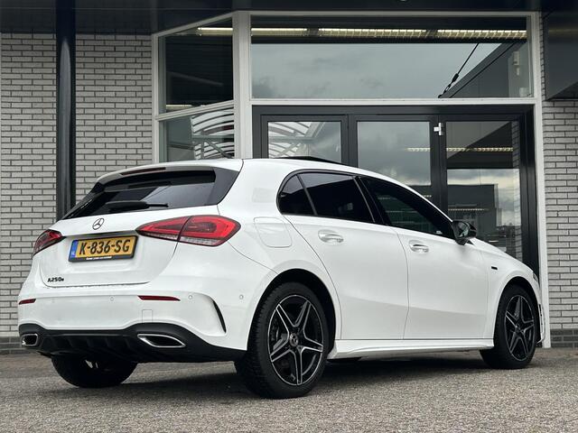 Mercedes-Benz A-KLASSE 250 e AMG | Panoramadak | Memory Stoelen