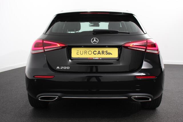 Mercedes-Benz A-KLASSE 200 163pk Progressive Automaat | DEMO ! | Navigatie Camera Park Assist Cruise Control Virtual Cockpit Progressive Pack Stoelverwarming LED High Performance