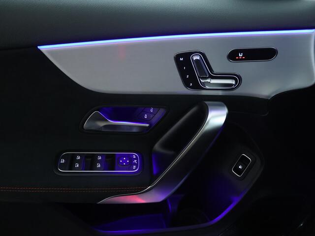Mercedes-Benz A-KLASSE 250 e AMG Line 360° camera | Head-up display | Nightpakket | augmented reality | Inclusief 24 maanden Mercedes-Benz Certified garantie voor Europa.