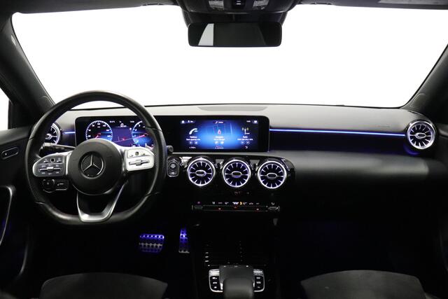 Mercedes-Benz A-KLASSE 250 Premium Plus 225PK Automaat | PANO | SFEERV | BURMESTER | CAMERA | ¤27.900,-