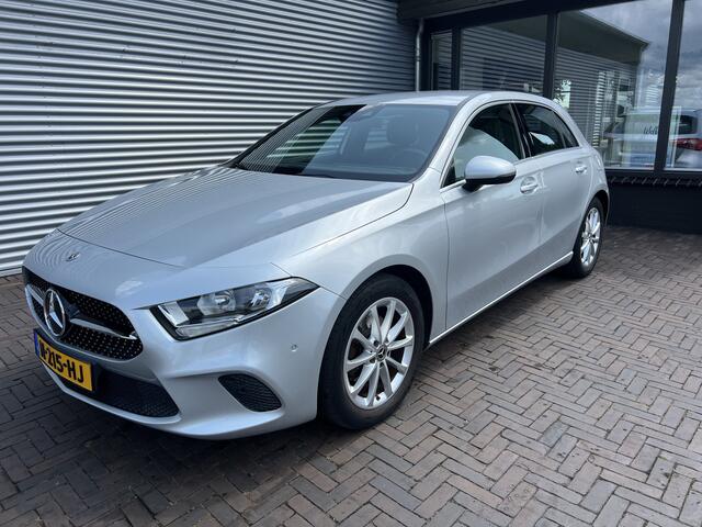 Mercedes-Benz A-KLASSE 180 Business Solution Luxury panoramadak