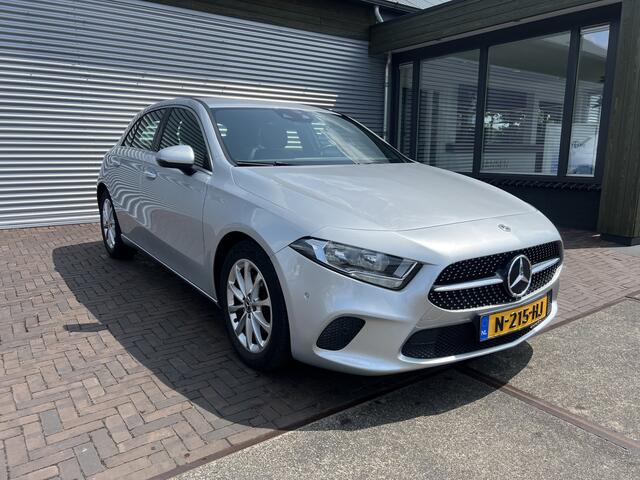 Mercedes-Benz A-KLASSE 180 Business Solution Luxury panoramadak