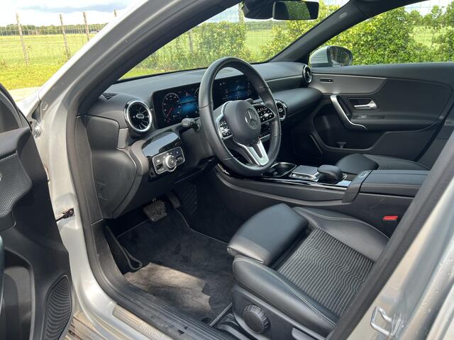 Mercedes-Benz A-KLASSE 180 Business Solution Luxury panoramadak