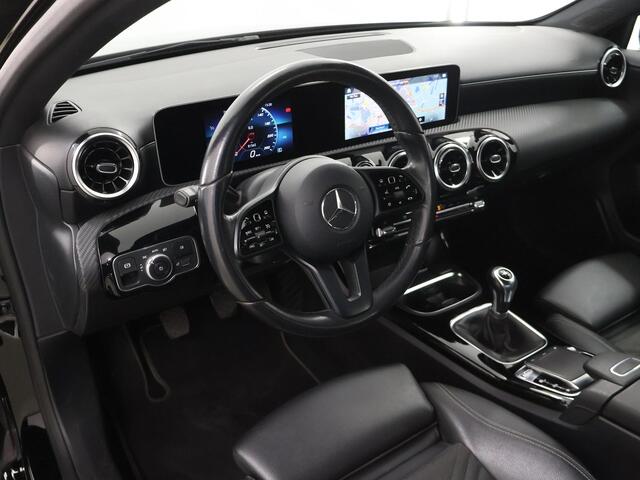 Mercedes-Benz A-KLASSE 160 Advantage | Style pakket | Achteruitrijcamera | Navigatie | Widescreen |