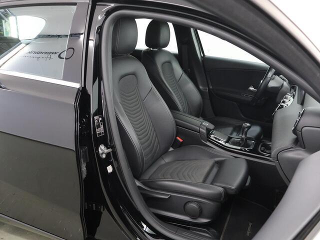 Mercedes-Benz A-KLASSE 160 Advantage | Style pakket | Achteruitrijcamera | Navigatie | Widescreen |