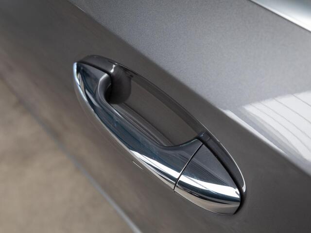 Mercedes-Benz A-KLASSE Limousine 180 Business Solution AMG