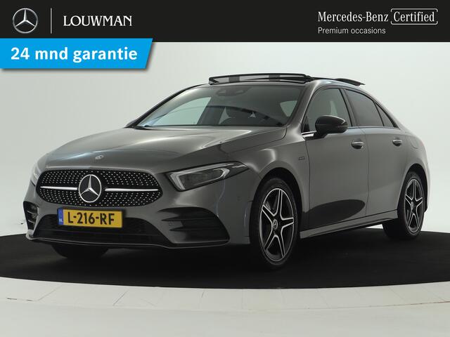 Mercedes-Benz A-KLASSE 250 e Business Solution AMG Limited | Panoramadak | Achteruitrijcamera | Nightpakket | Sfeerverlichting | Inclusief 24 maanden MB Certified garantie voor Europa.
