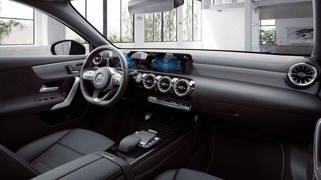 Mercedes-Benz A-KLASSE 200 Business Solution AMG | Panoramadak | Night | Memory | Widescreen | Multibeam | Sfeerverlichting |