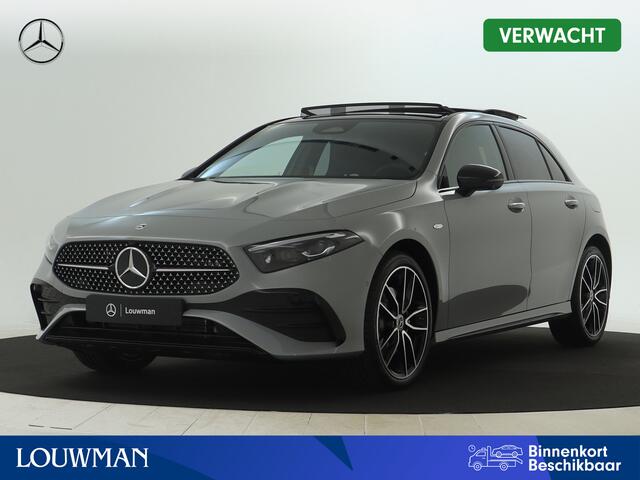 Mercedes-Benz A-KLASSE 250 e Business Solution AMG | Nightpakket | AMG Line Plus pakket | Parkeerpakket met 360°-camera | Dodehoekassistent | Winter pakket | Antidiefstalpakket URBAN GUARD PLUS | Head-up display | KEYLESS GO |