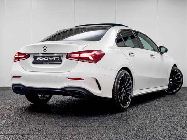 Mercedes-Benz A-KLASSE A 200 AMG Line | NIGHT | Pano | Burmester®