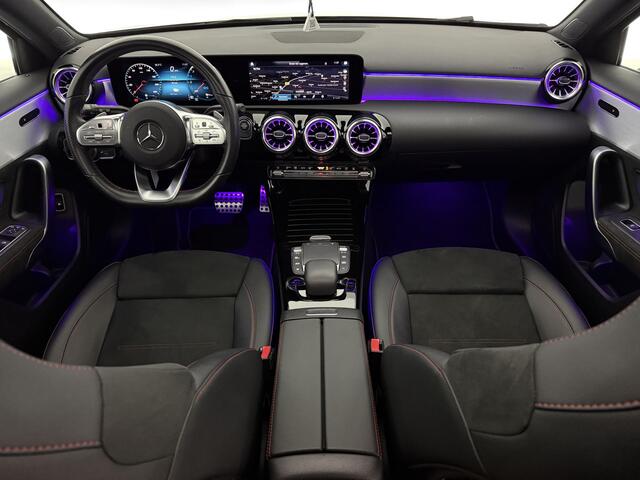 Mercedes-Benz A-KLASSE 250 e AMG Limited 235PK Pano Sfeerverl. LED Carplay Camera Virtual Clima Cruise Navi PDC 18"LMV