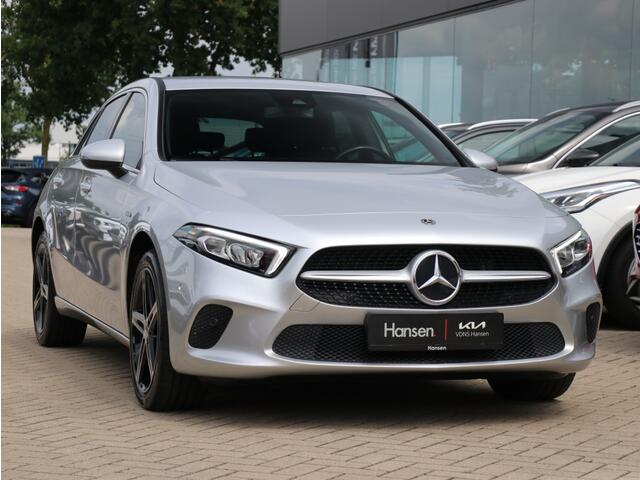 Mercedes-Benz A-KLASSE 250 e I LED I Widescreen I Half-leder I Keyless