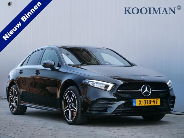 Mercedes-Benz A-KLASSE 250e 218pk Business Solution AMG Automaat Sfeerverlichting / Navigatie / Apple Carplay / Camera
