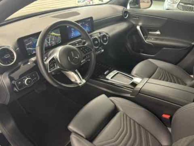 Mercedes-Benz A-KLASSE 180 Business Line Led Camera Parctronic Stuurverwarming
