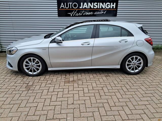 Mercedes-Benz A-KLASSE 180 AMG Automaat met schuif/kanteldak | Clima | Navigatie | Schuif/kanteldak | LM Velgen | Ndl auto | RIJKLAARPRIJS INCL 12 MAANDEN GARANTIE EN BEURT