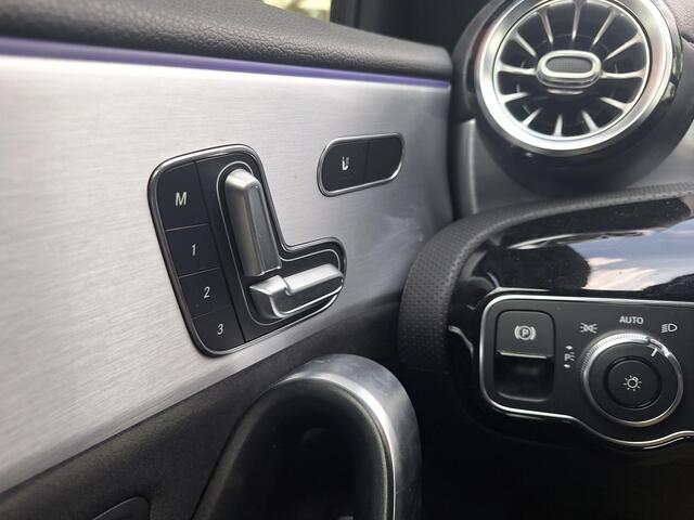 Mercedes-Benz A-KLASSE 250 e Business Solution AMG-Line Automaat | Pano | Memory-Pack | Sfeer | Full LED | Trekhaak | occasion