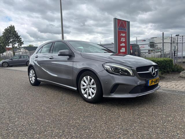 Mercedes-Benz A-KLASSE 180 d Lease Edition | Automaat | Navi | Cruise control | Airco | Parkeersensoren achter